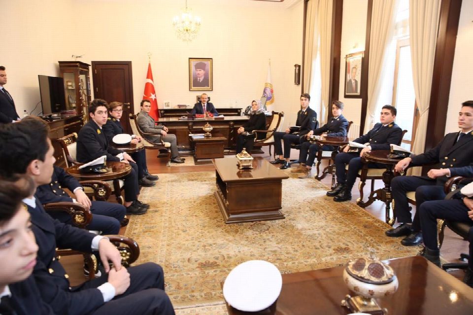 Denizcilikten Valiye ziyaret