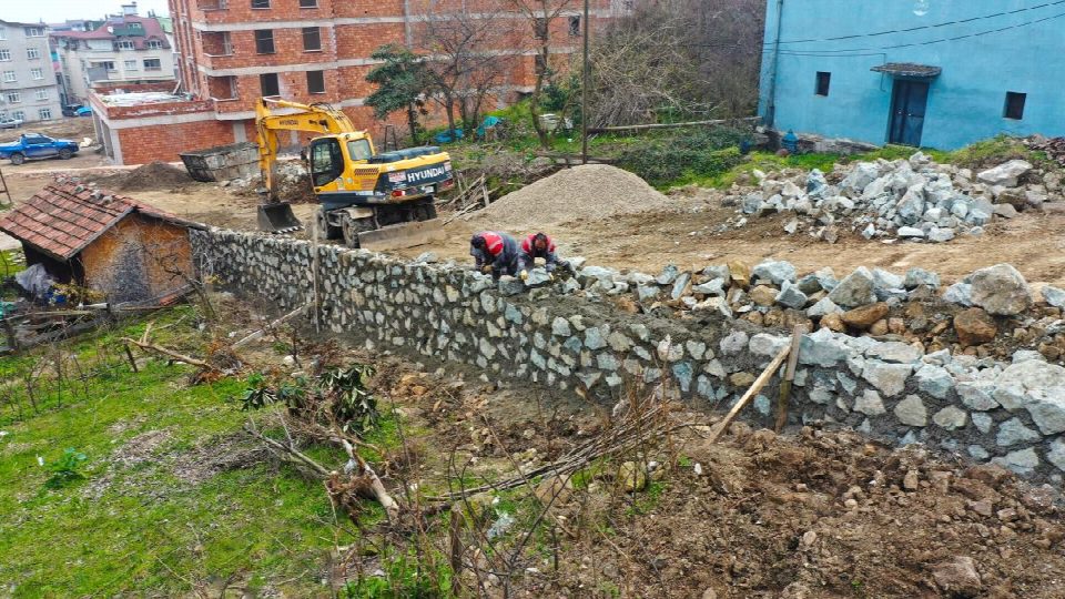 Fatsa’da duvarlar nakış gibi örülüyor