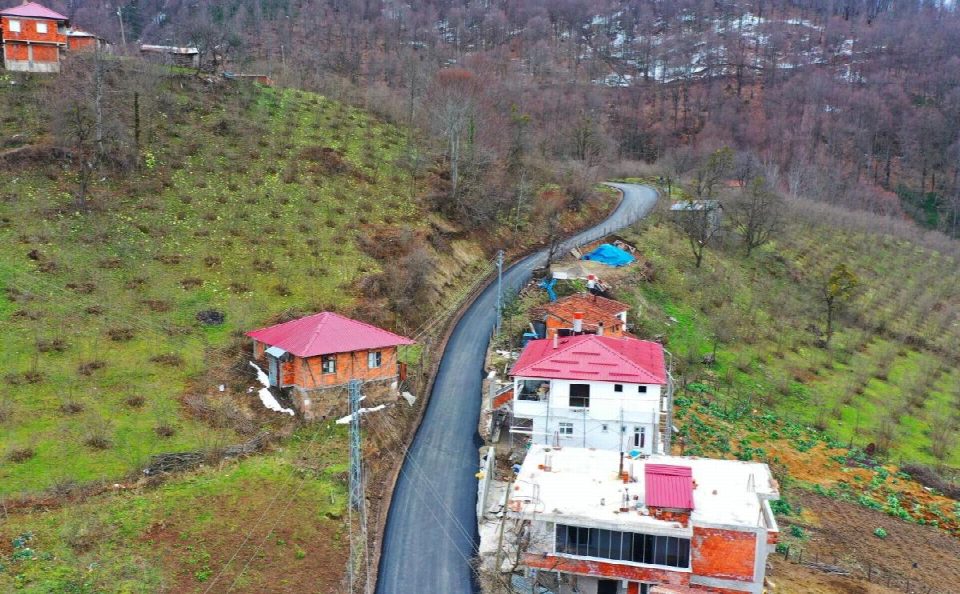 ORDU İLE TOKAT’I BİRBİRİNE BAĞLAYAN GÜZERGAH ASFALTLANIYOR