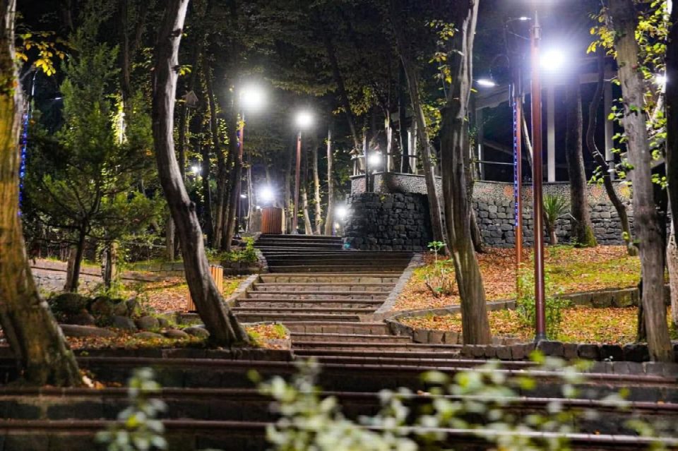 Çerkezler tepesi ışıl ışıl parlıyor... Fatsa’nın gözde noktası gece de büyülüyor