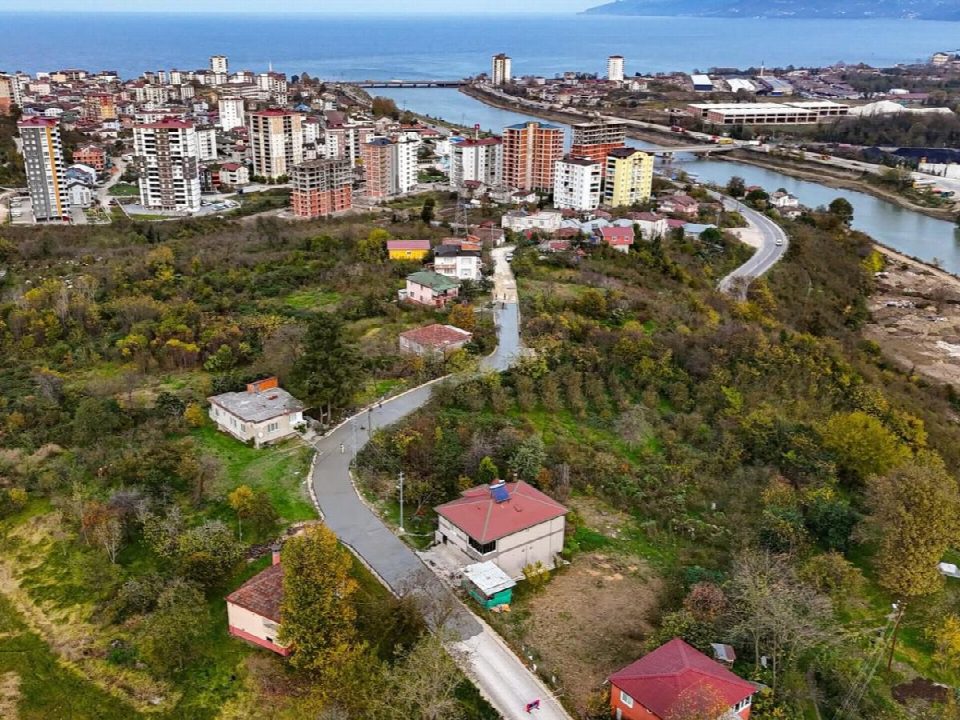 Kurtuluş mahallesinde 40 yıllık sorun çözüldü