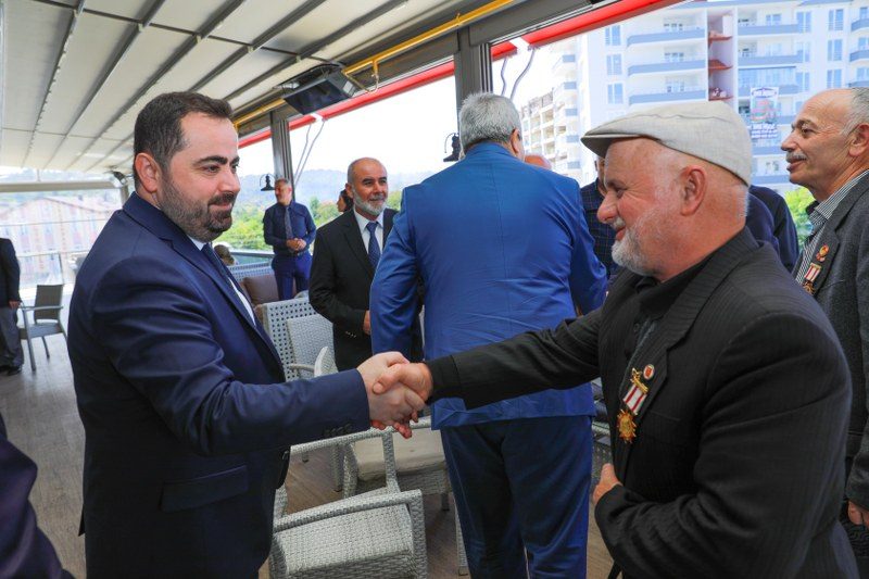 Devletimizin kapısı şehit ailelerimize ve gazilerimize her zaman açıktır