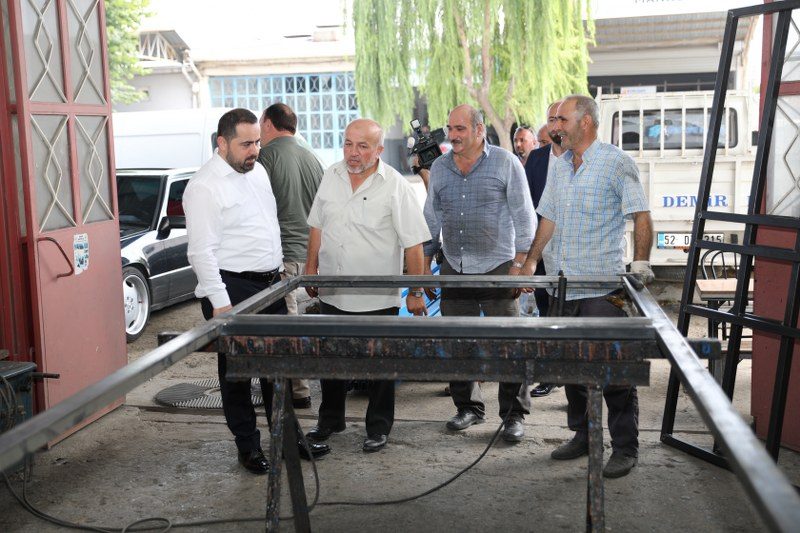 Başkanı Aktepe Büyük Sanayi Sitesi’nde İncelemelerde Bulundu