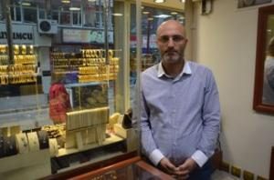 BÖLGEMİZDE DÜĞÜNLERİN ÇOK OLMASI TÜM KUYUMCULARIN İYİ İŞ YAPMASINI SAĞLADI