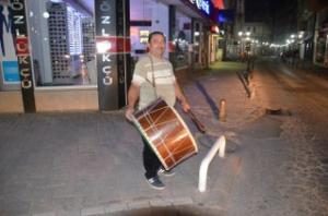 RAMAZAN'DA DAVULCU GELENEĞİ