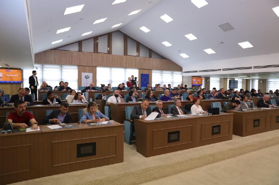 “DOĞAL TEHLİKELERE VE İKLİM DEĞİŞİKLİĞİNE KARŞI TOPLUMSAL DİRENÇLİLİĞİN OLUŞTURULMASI” PROJESİ’NE ORDU EV SAHİPLİĞİ YAPIYOR