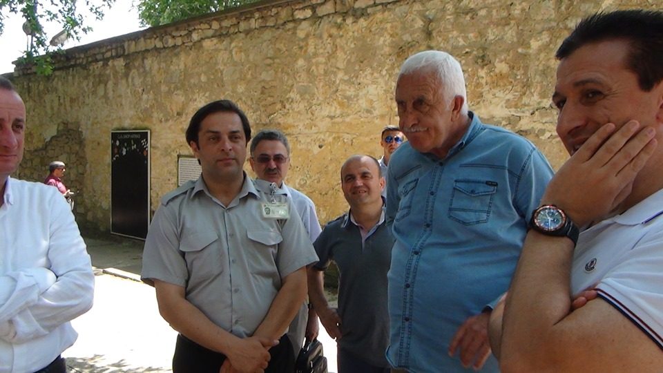 Fatsa’lı Şair Dursun Ali Akınet tarihi Sinop cezaevini ziyaret etti