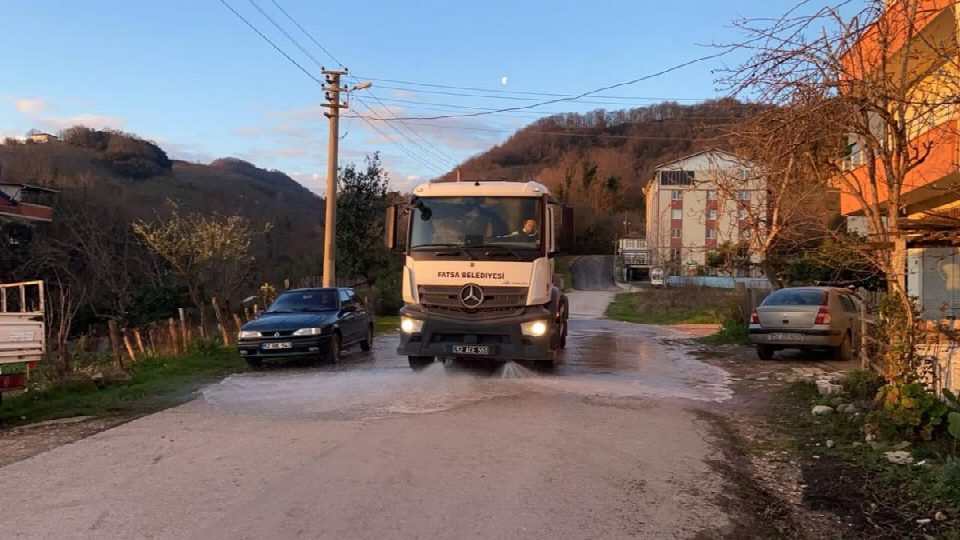 Fatsa’da Temizlik Çalışmaları 7 Gün 24 Saat Sürüyor