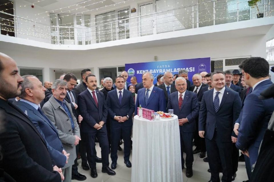 Bayramlar kardeşliğimizi pekiştiren en özel zamanlardır