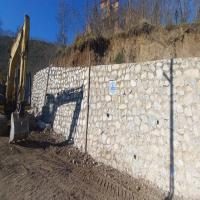 Fatsa kırsalında 15 ayrı noktada taş duvar çalışması yapıldı