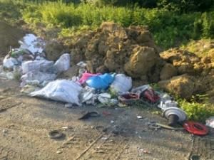 MOLOZLAR ÇİRKİN GÖRÜNTÜ OLUŞTURUYOR