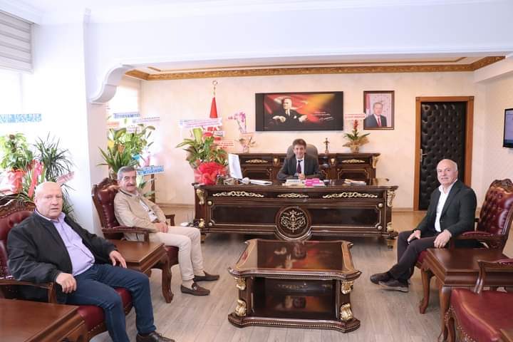 Gazete sahiplerinden Kaymakam Avni Kula hayırlı olsun ziyareti