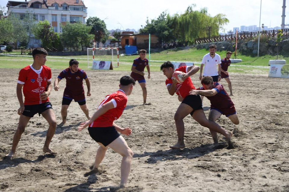 Ordu tarihinde bir ilki yaşadı Ragbi turnuvası nefes kesti