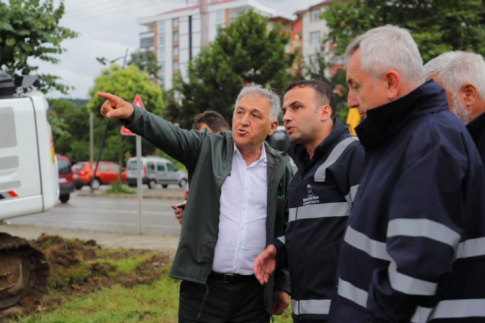 Fatsa belediyesi yaşanan sel felaketi için sahada