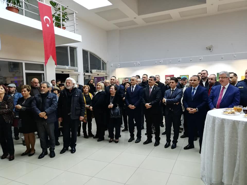 "BİR GRUP İNSAN" RESİMLERİNİ FATSALILARLA BULUŞTURDU