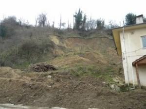 İŞ YERLERİ HALEN TOPRAK ALTINDA