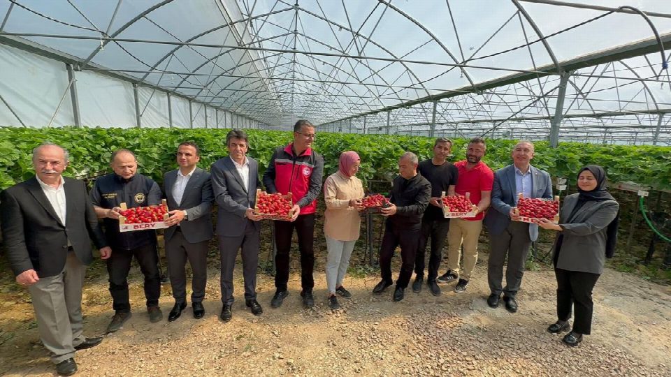 Vali Sonel, Kırsal kalkınma yatırımlarının desteklenmesi projesi kapsamında destek verilen işletmeleri ziyaret etti