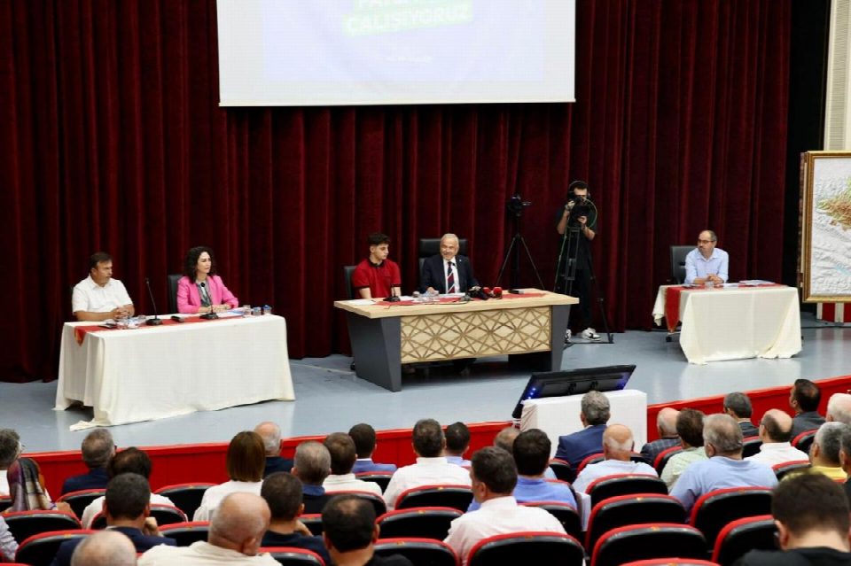 Yerinde yönetim uygulaması ile büyükşehir meclisi Fatsa’da toplandı