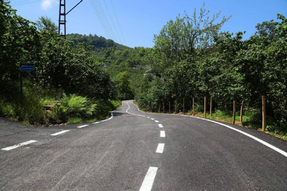 Durmak yok yol’a devam... Fatsa’da 242 km yol asfalt ve beton konforuyla buluşturuldu