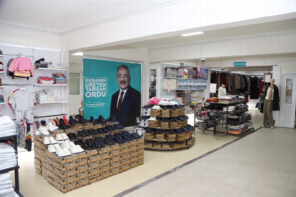 Alışılagelmişin dışında bir konsept: Sosyal market