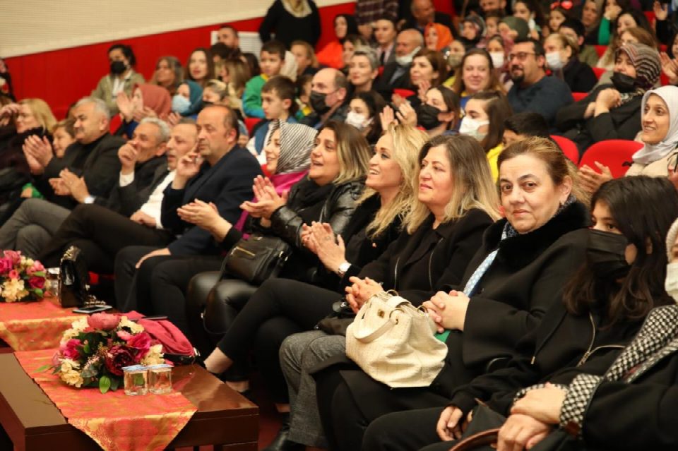 Solistler geçidi müzikseveri mest etti