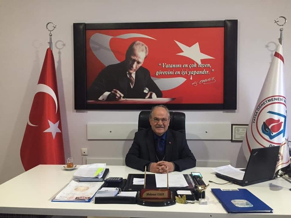 Öğretmenevi önündeki tarihi çam ağaçları kesildi, tepkiler çığ gibi büyüdü