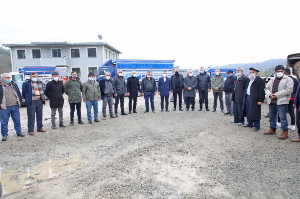 Başkan Kibar hayvan yetiştiricilerinin taleplerini dinledi