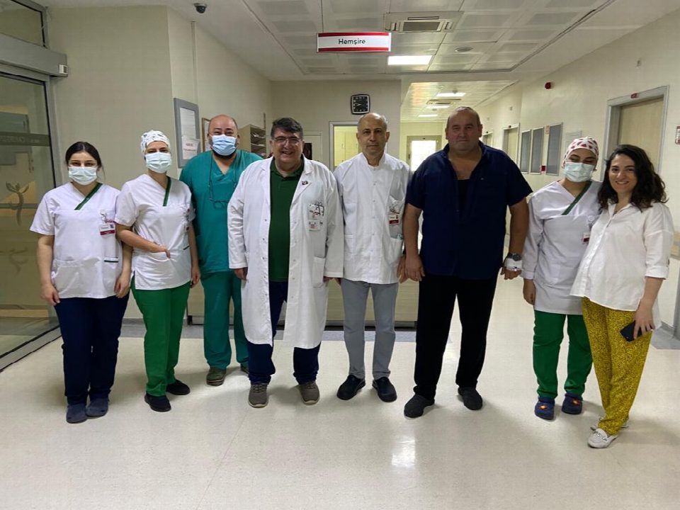 Kilolarından kurtulmak için yurt dışından Ünye’ye geldi