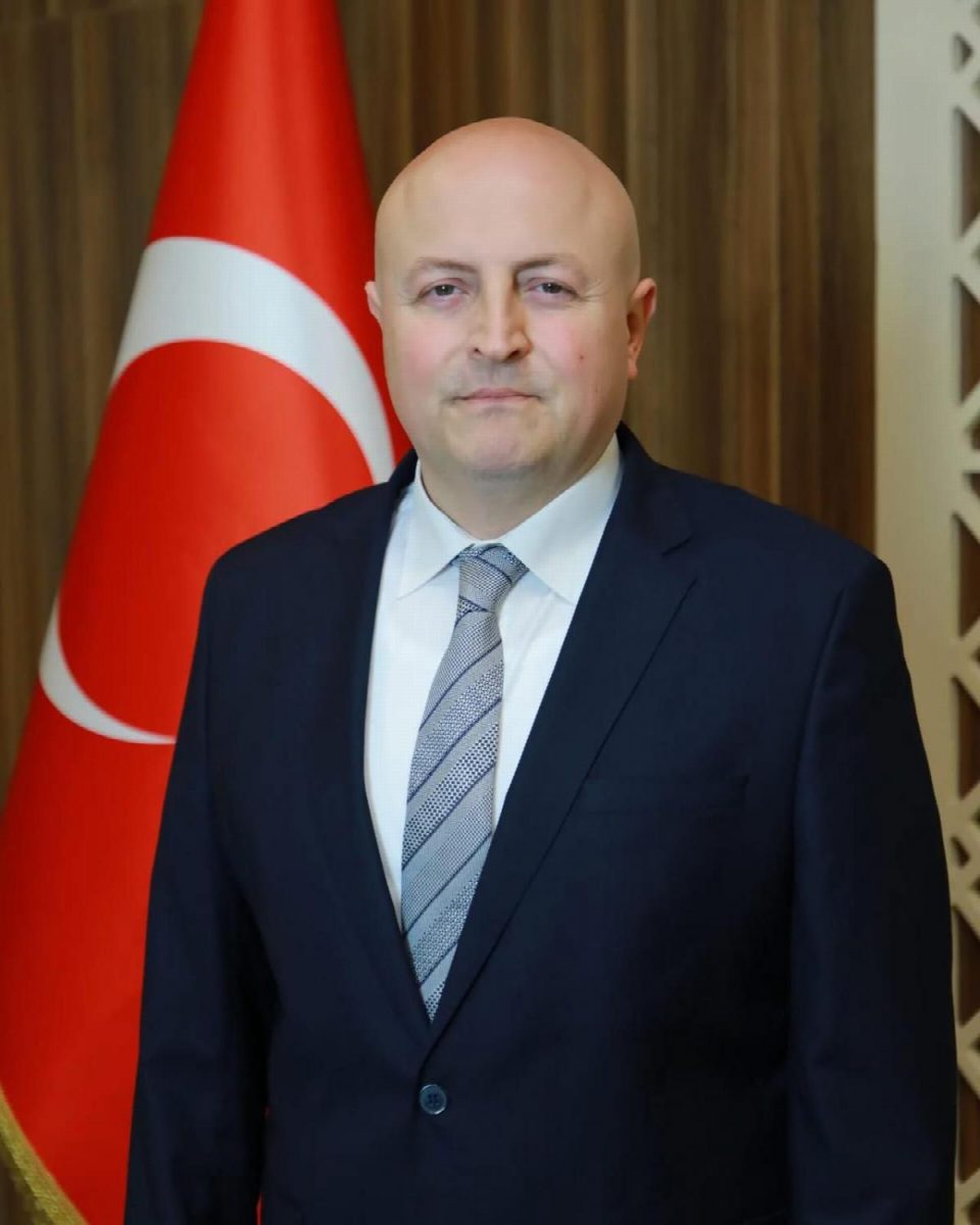 İYİ Parti Fatsa ilçe başkanı Burak Eroğlu “ İYİ parti, vatanın ve milletin çıkarlarını her şeyin üzerinde tutan bir siyasi hareket olmaya devam edecektir”