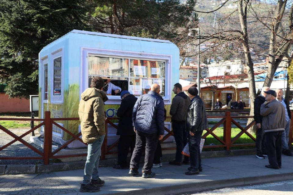 Vatandaş, halk ekmeğine yöneldi