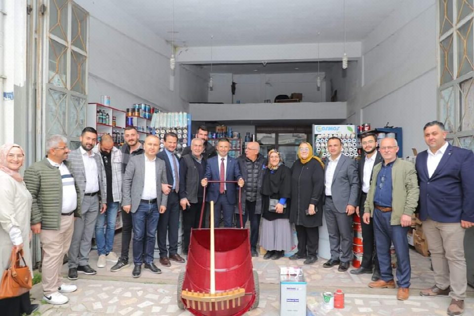 İsa Yüksel “Vatandaşlardan büyük teveccüh görmek bizi mutlu ediyor”
