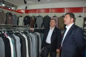 TOZLU GİYİM AÇILDI
