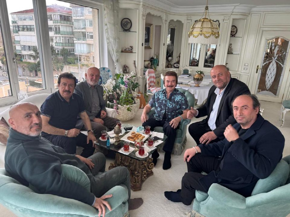 Arılara Fısıldayan Adam Balcı Abdülkadir, Orhan Baba’yı ziyaret etti…