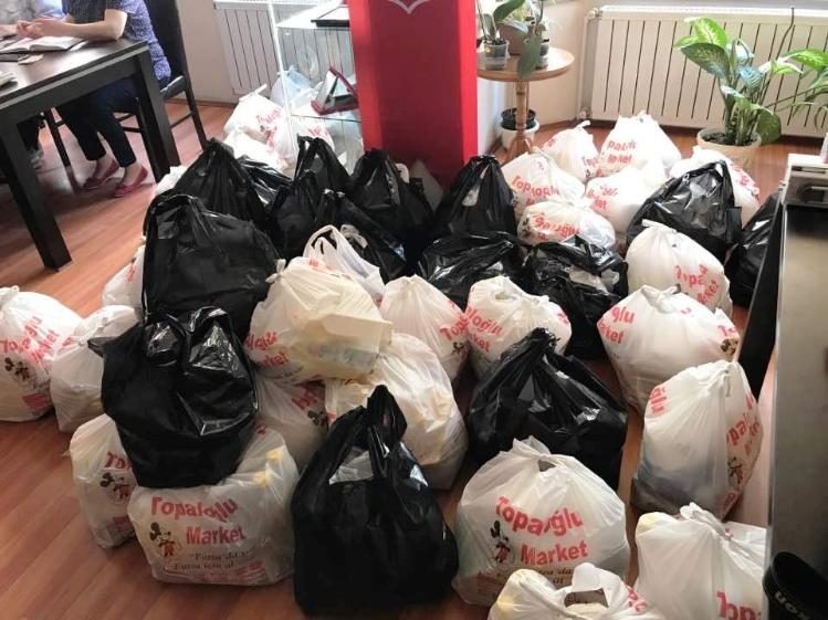 Yardım Sevenler Derneği 150 aileye gıda yardımı yaptı