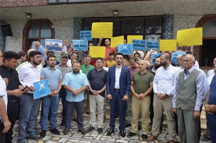 “Mescid-İ Aksa’ya sahip çık” eyleminde İsrail protesto edildi