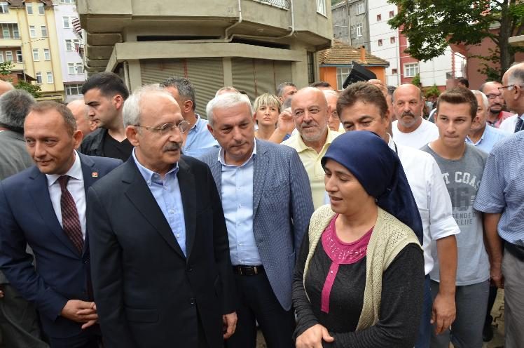 Kılıçdaroğlu, Fatsa’da sel bölgesinde