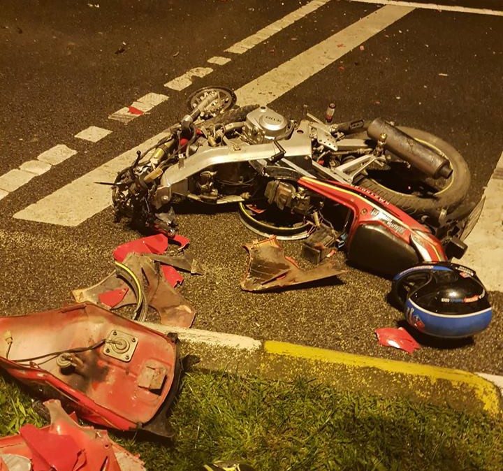 Motosiklet ile otomobil çarpıştı: 1 yaralı