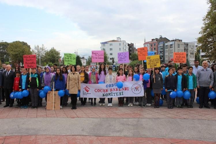 Fatsa’da ‘Dünya Kız Çocukları Günü’ kutlandı