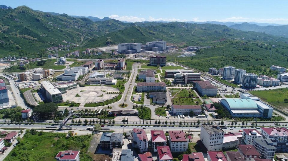 Üniversitemiz Avrupa yolunda: mavi diploma verme hakkı kazandı