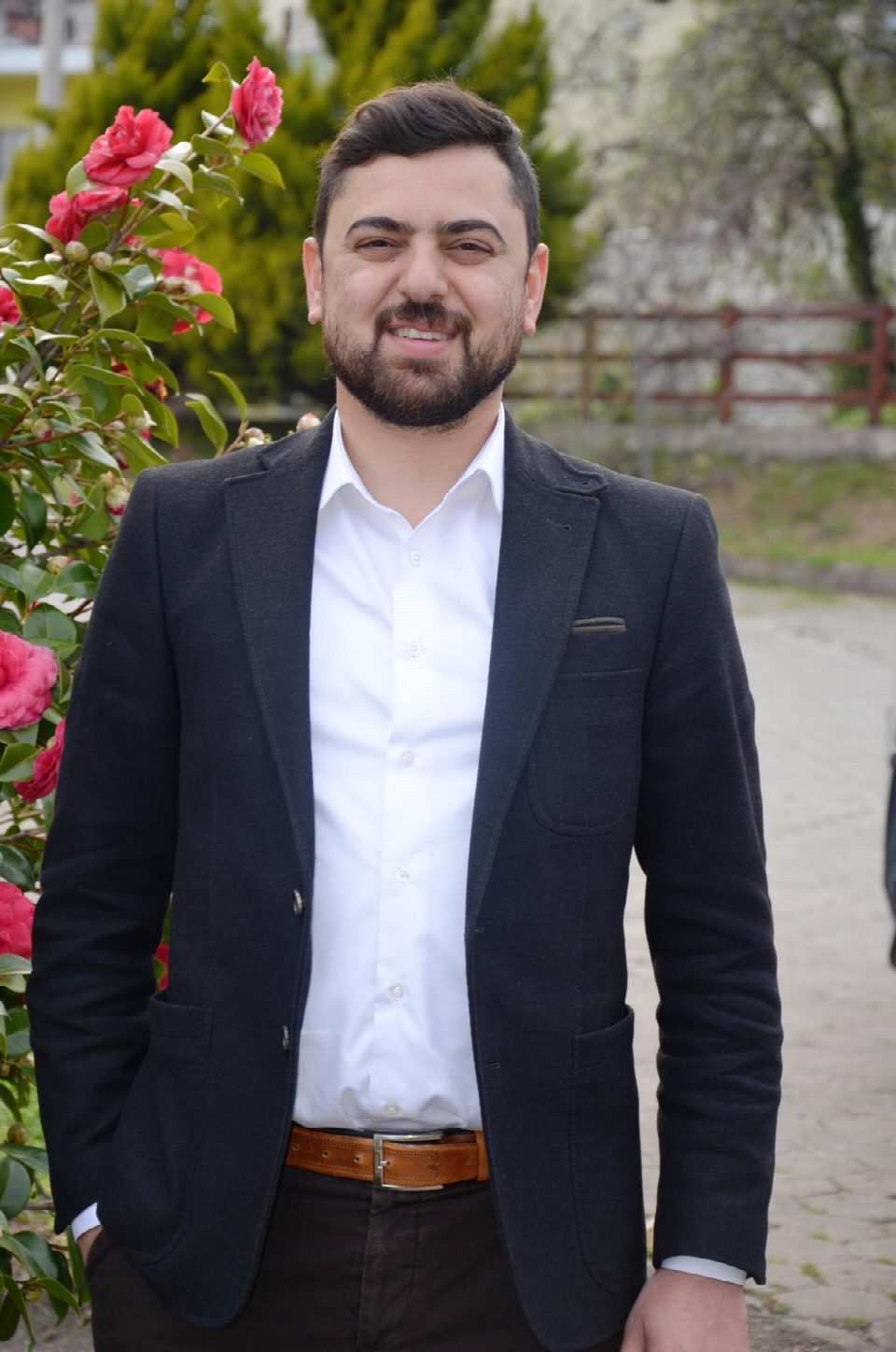 “BU BİR PARTİ SEÇİMİ DEĞİLDİR İNSANLARIN BUNUN BİLİNCİNDE OLARAK TERCİHLERİNİ YAPMALARINI BEKLİYORUZ”