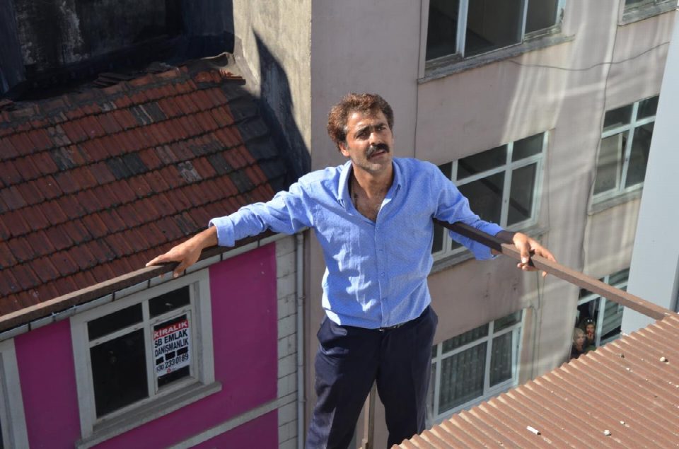 Kadir İnanır sevgisi yüzünden intihara kalkıştı