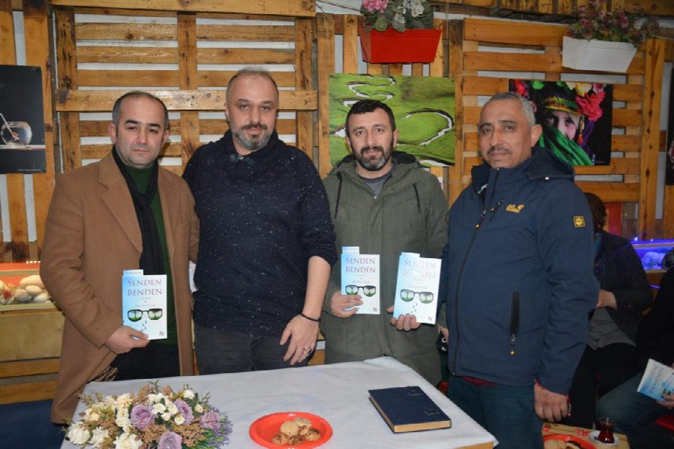 Eğitimci yazar Ercan Uçak’dan ‘Senden benden’ isimli kitabı için imza günü