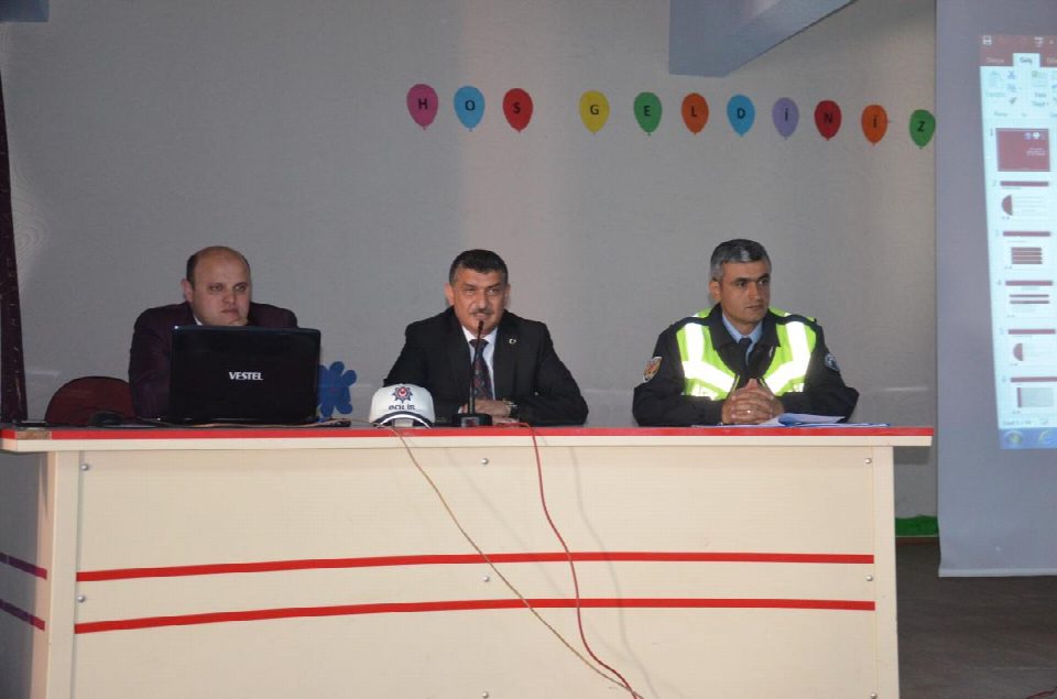 Öğrenci servis şoförleri bilgilendirildi