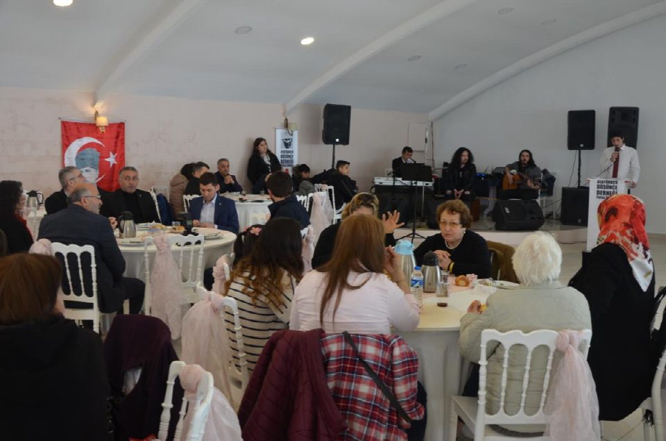 ADD’den Köy enstitüleri etkinliği