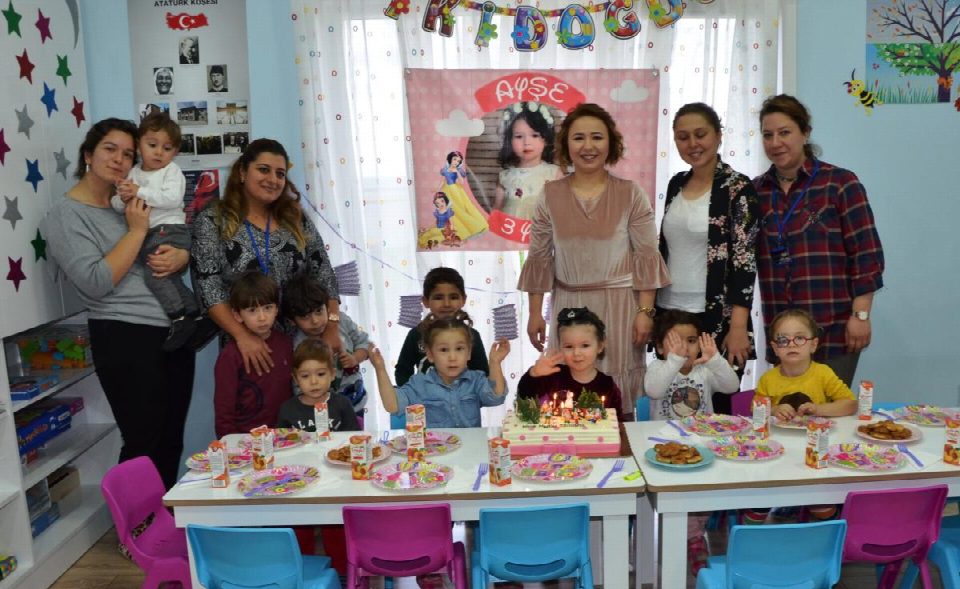 AYŞE ARTIK 3 YAŞINDA