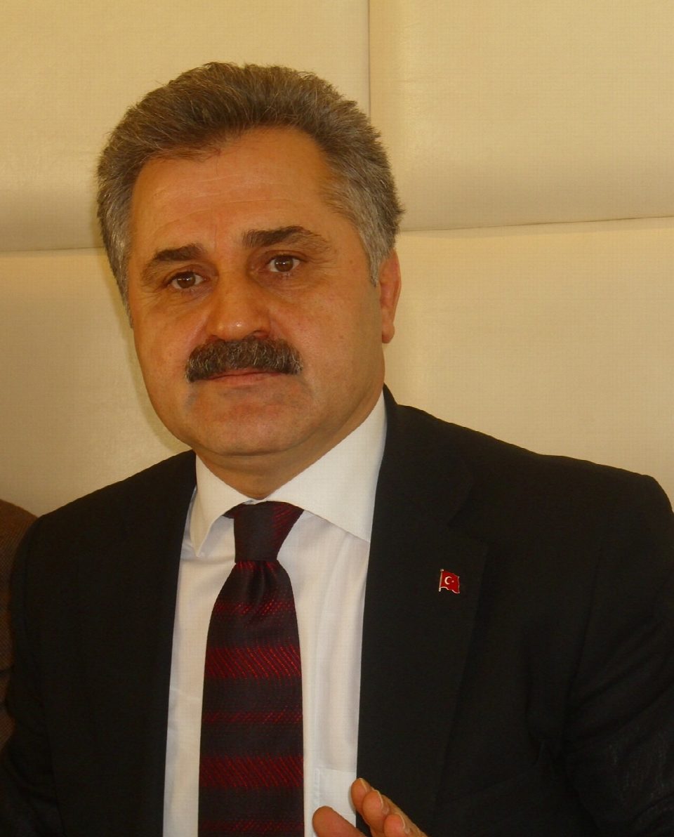 AK Parti eski Ordu Milletvekili Eyüp Fatsa “Nice yılların olsun Güneş gazetesi”