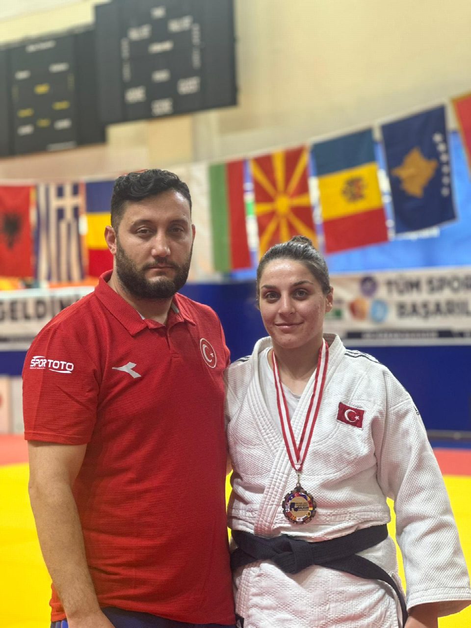 Gülsüm Ağaç’tan Bronz Madalya