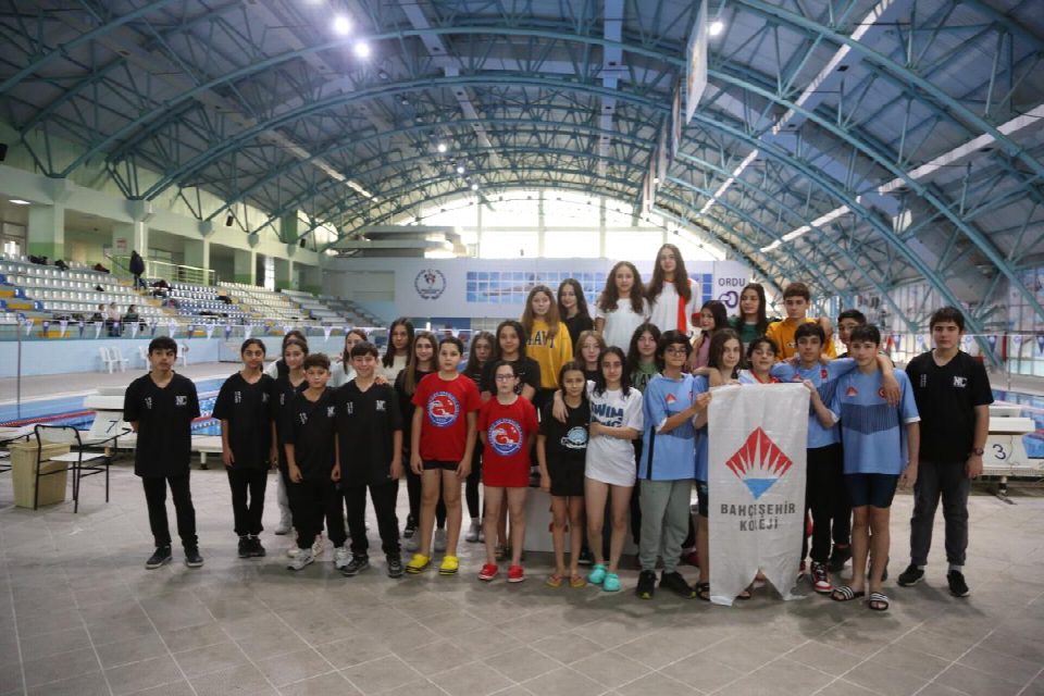 ORDU’DA OKUL SPORLARI YÜZME MÜSABAKALARI SONA ERDİ