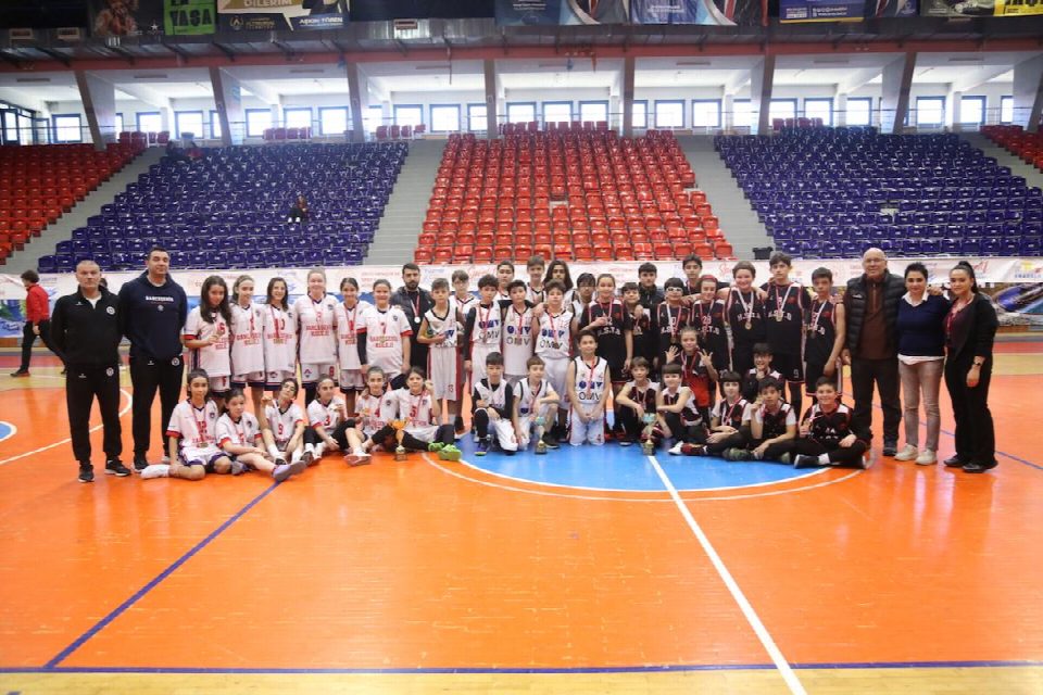Okul sporları Basketbol Müsabakaları Sona Erdi