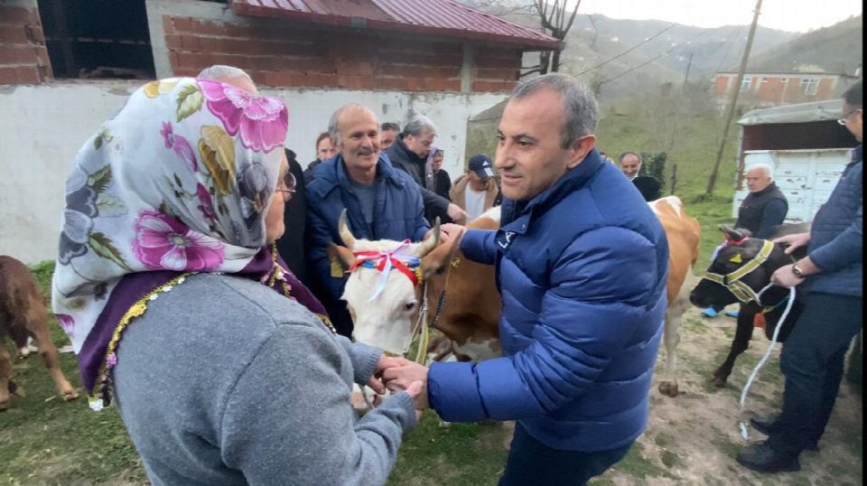 Vali Sonel “Yeter ki sizlerin gözünden yaş akmasın”